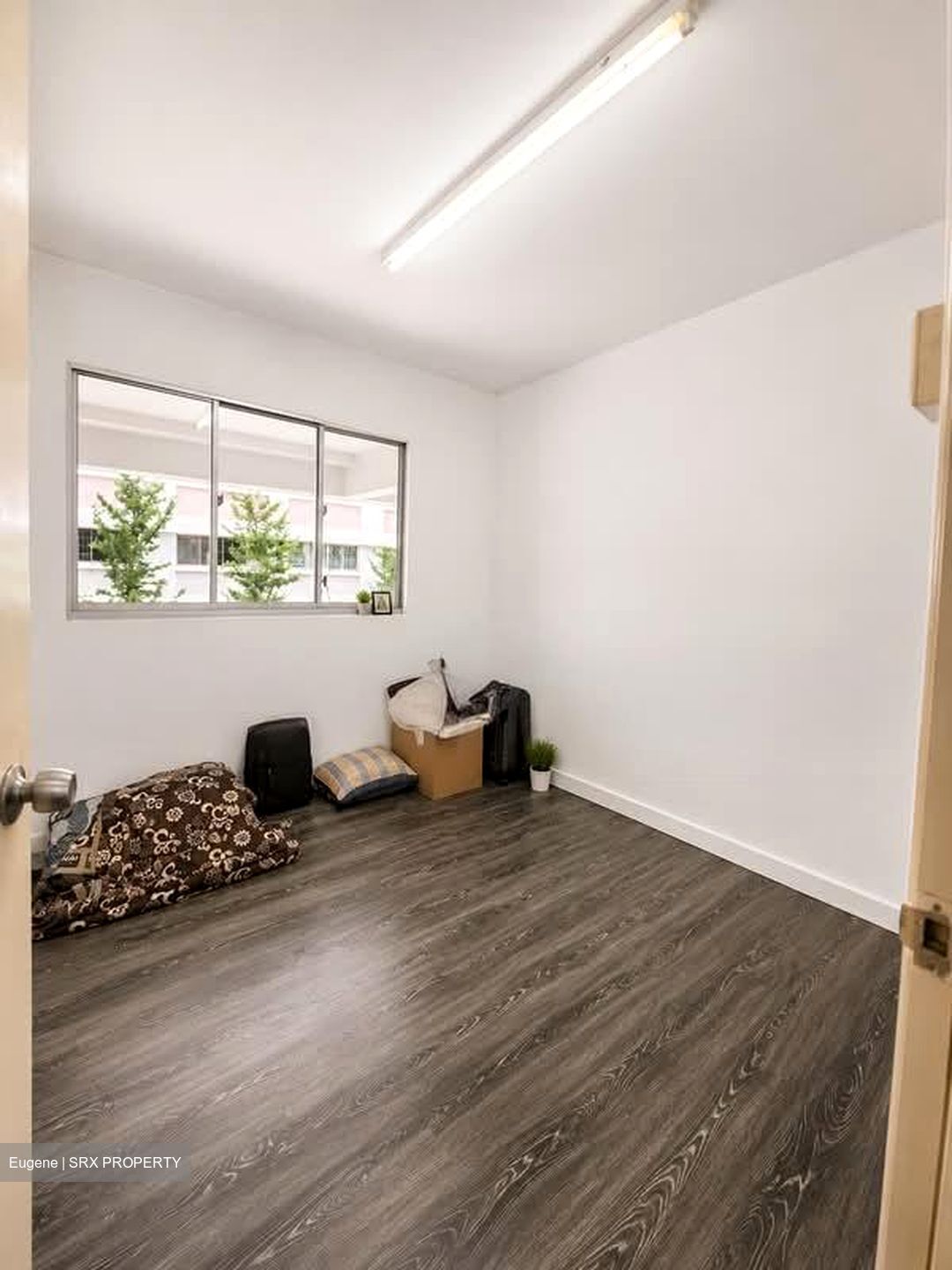 Jurong West Street 41 (D22), Shop House #573583171